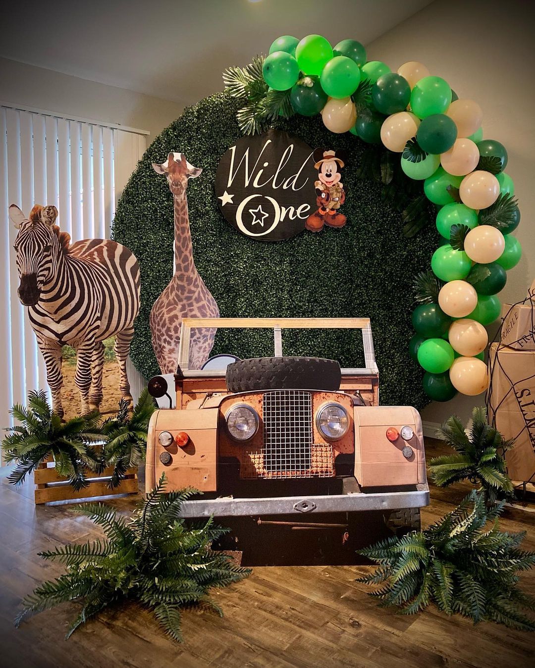 safari jungle party decorations