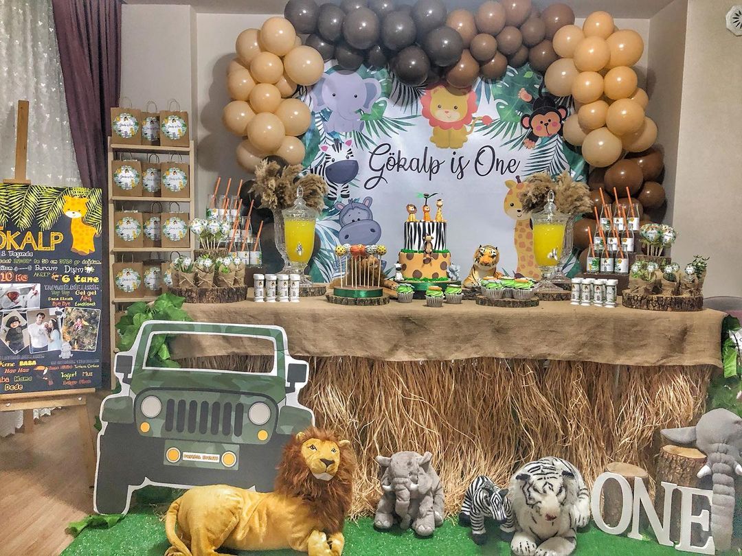 20+ Best Safari Jungle Birthday Party Ideas [2024]